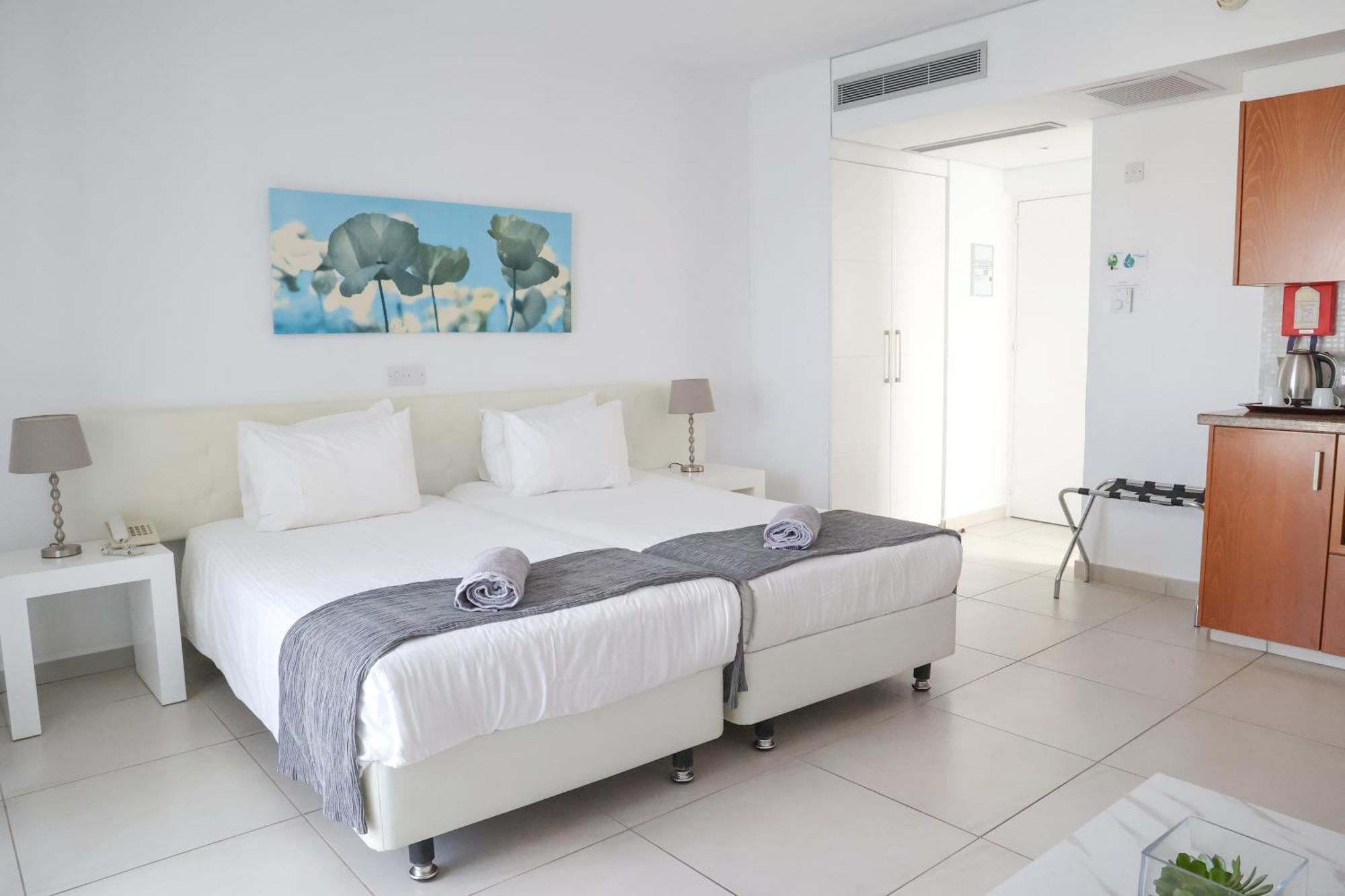 Alva 3* Protaras
